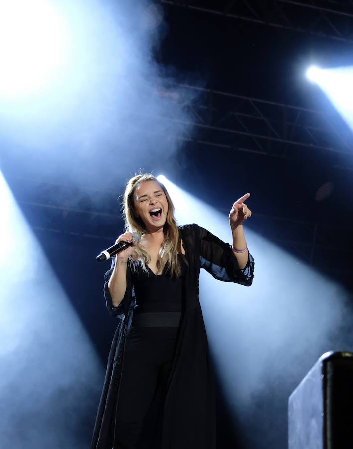 Fotos: Concierto de Chenoa en la Plaza Mayor de Valladolid durante las Fiestas de la Virgen de San Lorenzo 2018