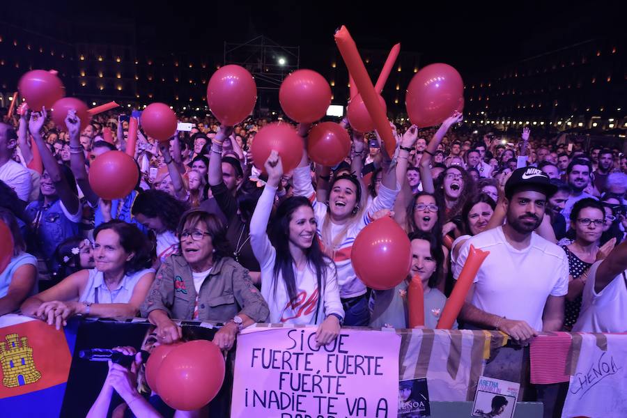 Fotos: Concierto de Chenoa en la Plaza Mayor de Valladolid durante las Fiestas de la Virgen de San Lorenzo 2018