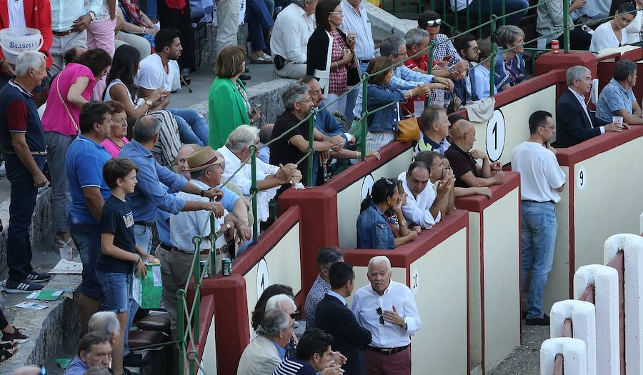 Fotos: Corrida de rejones en las fiestas de la Virgen de San Lorenzo 2018