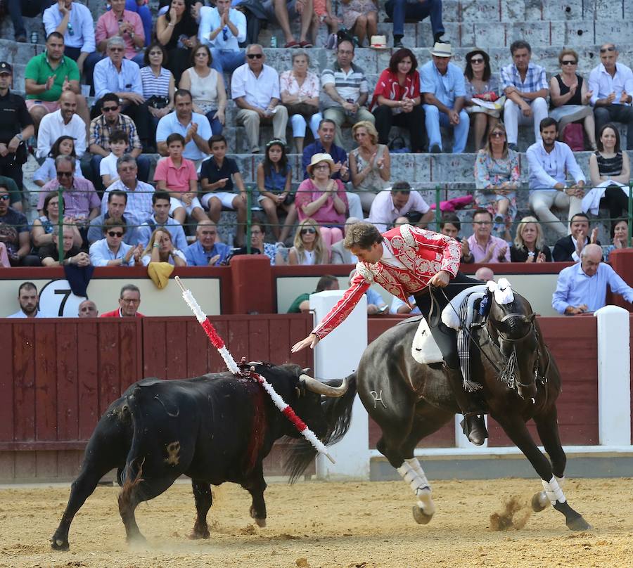 Fotos: Corrida de rejones en las fiestas de la Virgen de San Lorenzo 2018