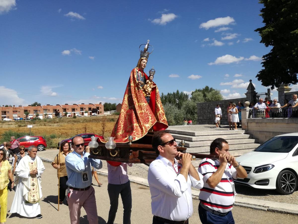 Fotos: Procesión de Mucientes a su Virgen de la Vega