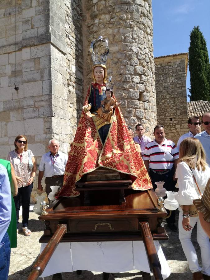 Fotos: Procesión de Mucientes a su Virgen de la Vega