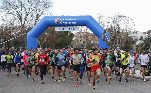 Salida del V Cross de la pasada temporada. 