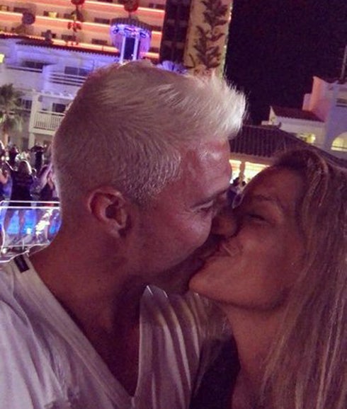 La foto que publicó la pareja el día de su último aniversario. 