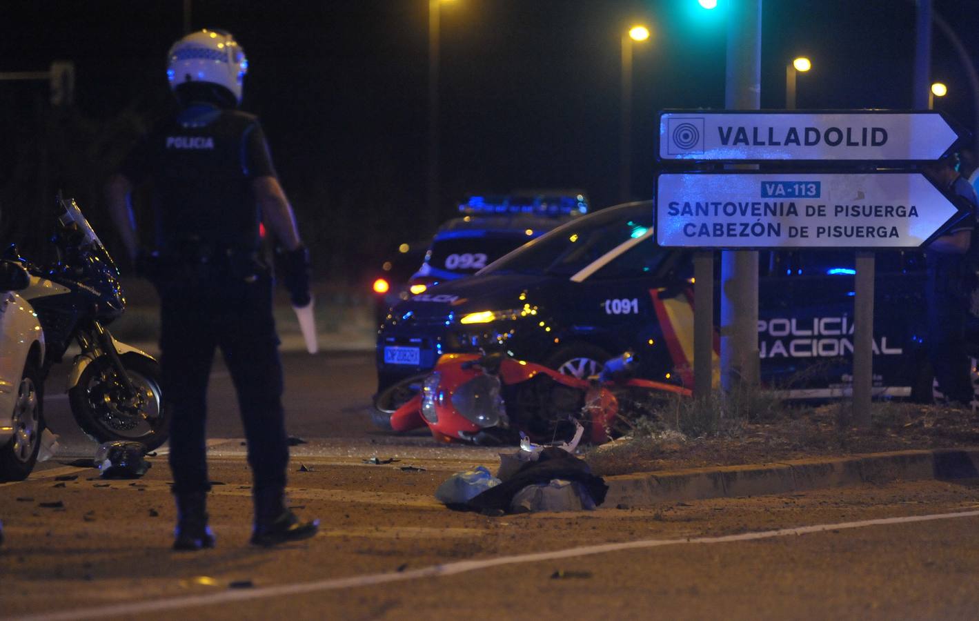 El accidente se registró a la altura del kilómetro 2 de la VA-20, a la altura de la Avenida de Santander