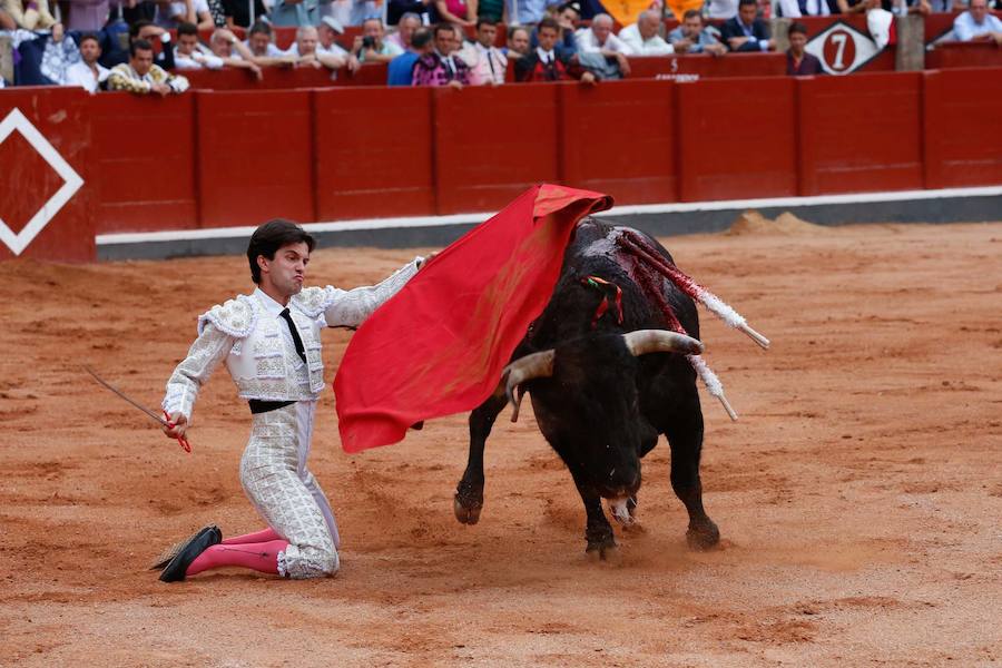 Fotos: El diestro salmantico Juan del Álamo triunfa en su tierra