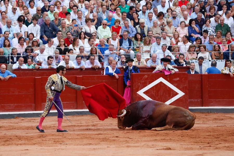 Fotos: El diestro salmantico Juan del Álamo triunfa en su tierra