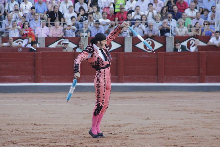 Fotos: López Chaves triunfa en La Glorieta ante Padilla y Joselito Adame