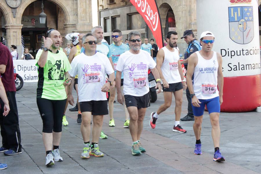 526 corredores participaron en esta tercera edición y tras hacer frente a los 10km de recorrido por la zona monumental, los ganadores fueron Ivá, Roade (Bikila) seguido de Ignacio Jesús González (Caja Rural At. Salamanca)