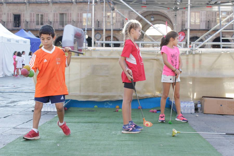 526 corredores participaron en esta tercera edición y tras hacer frente a los 10km de recorrido por la zona monumental, los ganadores fueron Ivá, Roade (Bikila) seguido de Ignacio Jesús González (Caja Rural At. Salamanca)