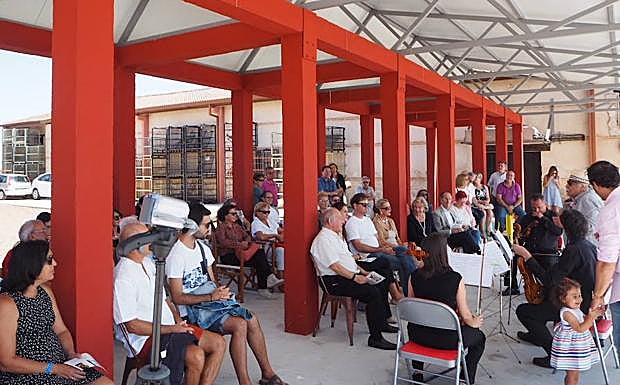 Homenaje a Jesús López Cobos en las instalaciones de la bodega Liberalia. 