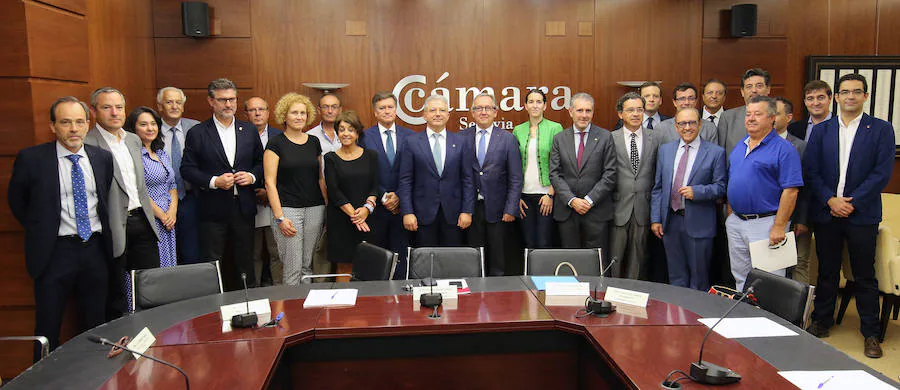 Fotos: Nombramiento de Pedro Palomo como presidente de la Cámara de Comercio