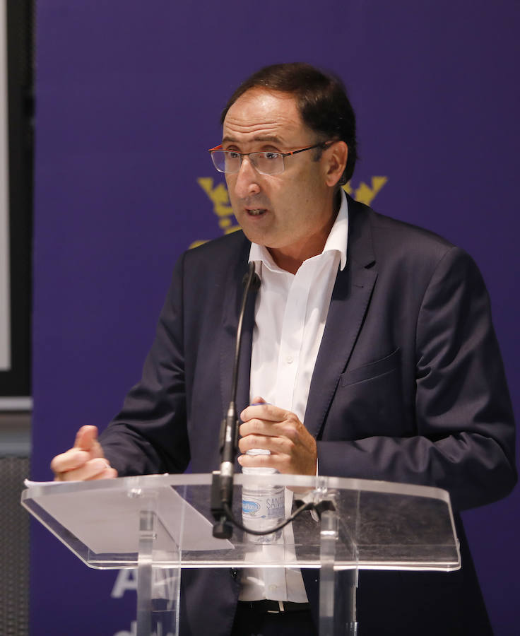 Fotos: Jornadas técnicas de movilidad sostenible en Palencia