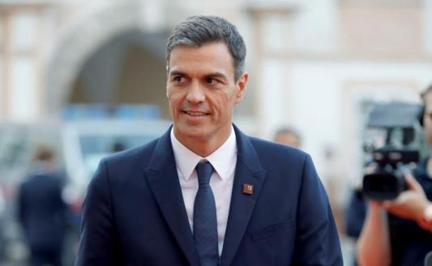El presidente del Gobierno español, Pedro Sánchez, a su llegada a un encuentro de líderes socialistas europeos en Salzburgo este miércoles