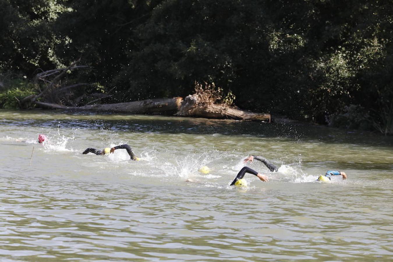 Fotos: Triatlón en Valbuena de Duero