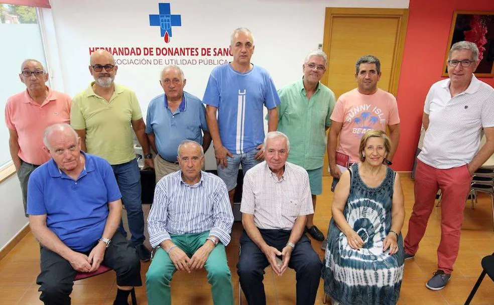 Equipo directivo de la Hermandad de Donantes de Sangre de Segovia.