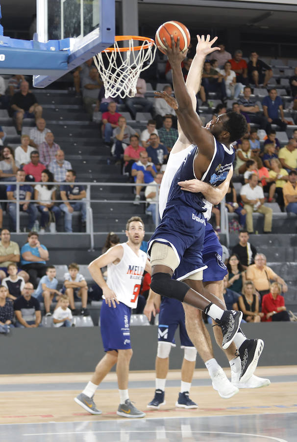Fotos: Chocolates Trapa Palencia XX-XX Melilla Baloncesto