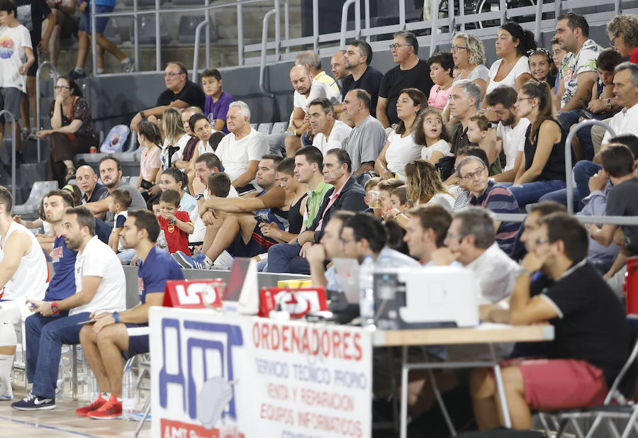 Fotos: Chocolates Trapa Palencia XX-XX Melilla Baloncesto