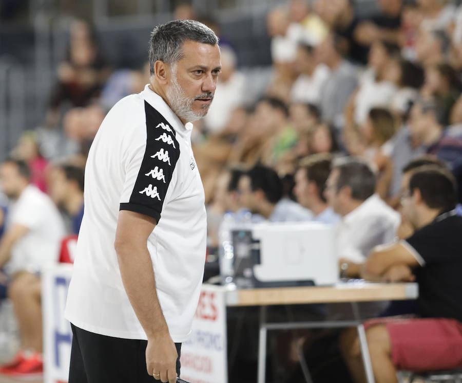 Fotos: Chocolates Trapa Palencia XX-XX Melilla Baloncesto