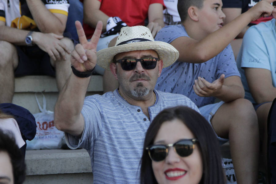 Fotos: Unionistas cae por la mínima ante la Cultural Leonesa (0-1)
