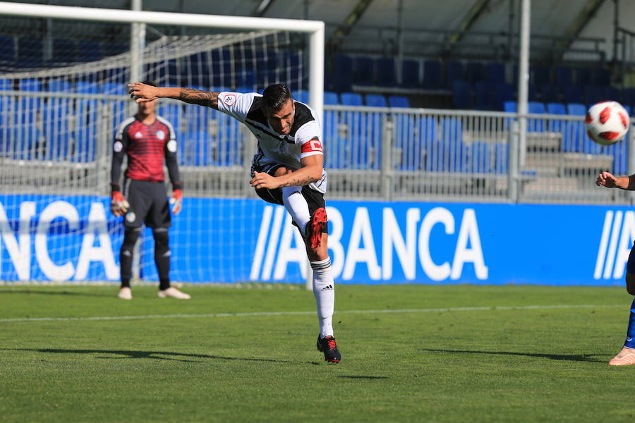 Fotos: El Salamanca CF UDS de Campos sigue sin arrancar y cae ante el Fabril