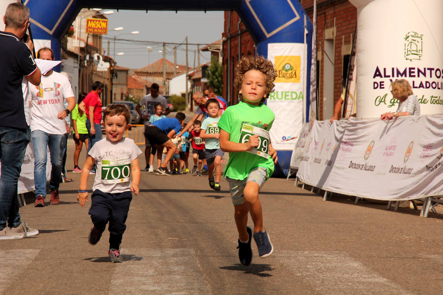 Fotos: Corriendo entre viñas en Matapozuelos