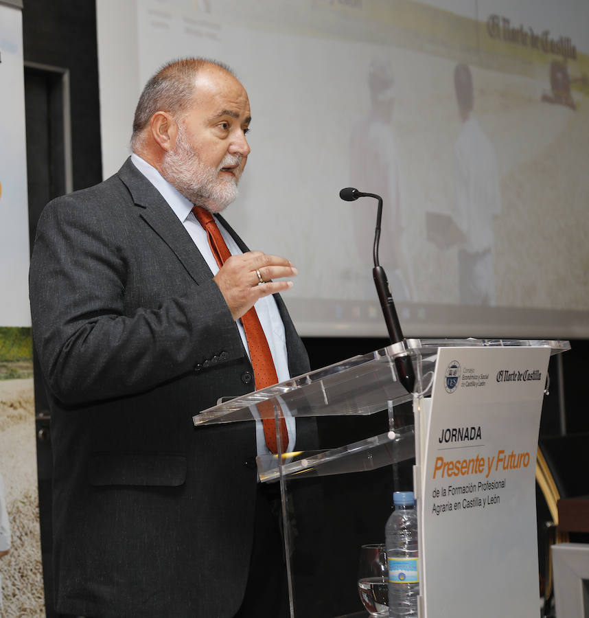 Fotos: Jornada en Palencia sobre la Formación Profesional Agraria