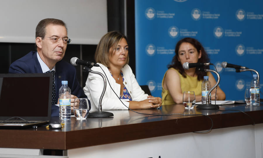 Fotos: Jornada en Palencia sobre la Formación Profesional Agraria