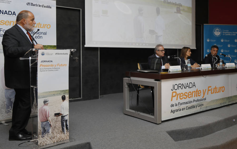 Fotos: Jornada en Palencia sobre la Formación Profesional Agraria