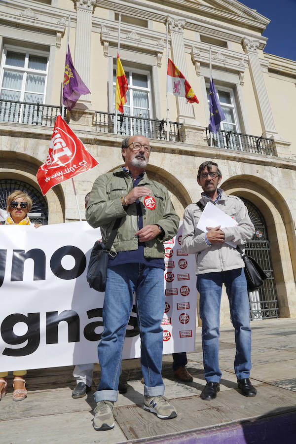 Fotos: Los pensionistas se manifiestan en Palencia