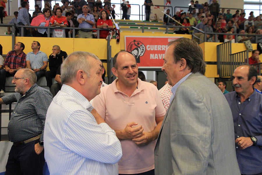 Fotos: Balonmano Nava - Santoña