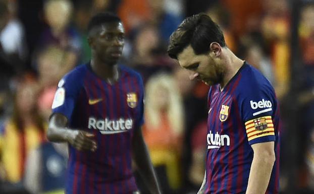Leo Messi, cabizbajo tras el partido ante el Valencia. 