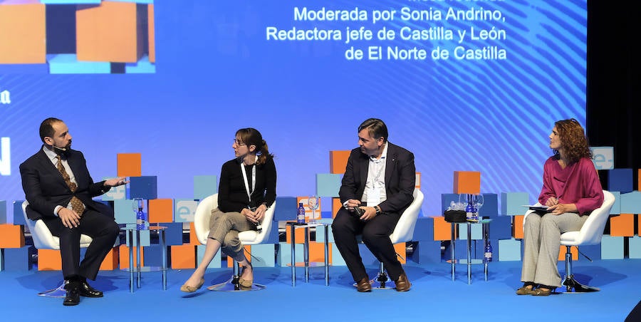 Fotos: Congreso E-volución: El cyber-enfermo y la nanotecnología aplicada a la salud