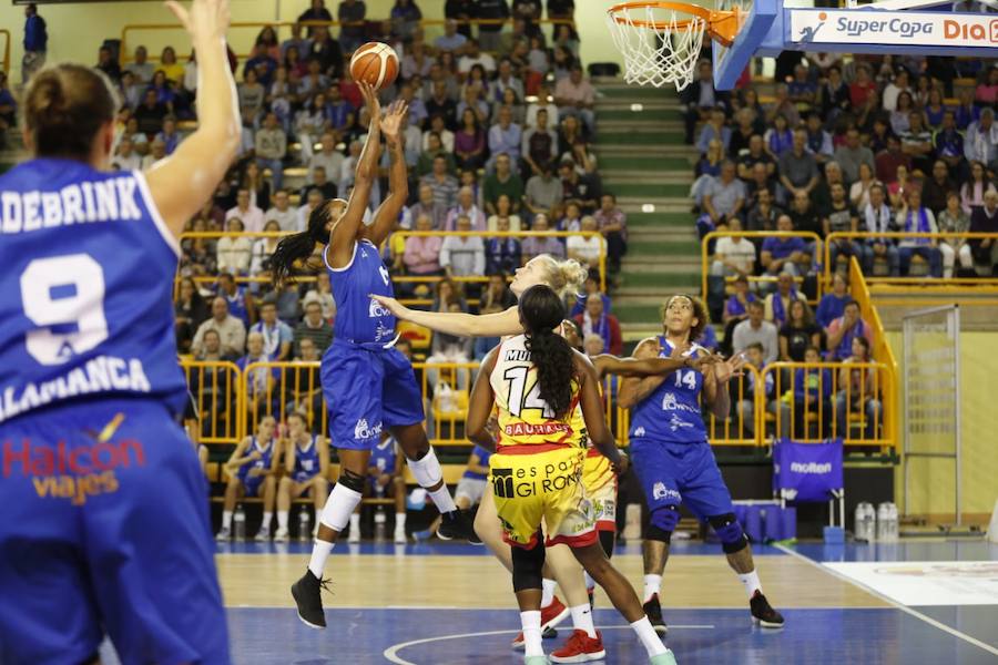 Fotos: Final de la Supercopa de España de baloncesto femenino entre Perfumerías Avenida y Girona en Salamanca