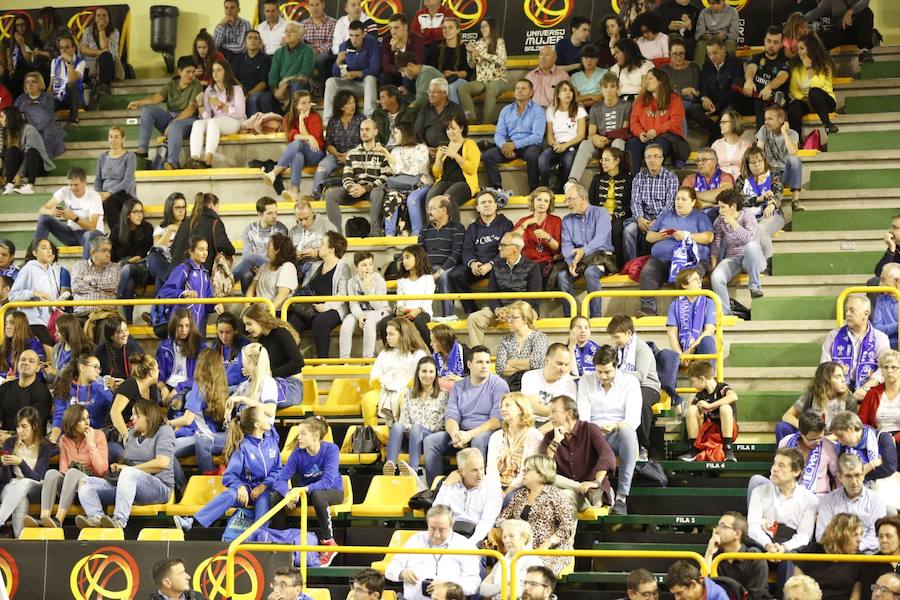 Fotos: Final de la Supercopa de España de baloncesto femenino entre Perfumerías Avenida y Girona en Salamanca