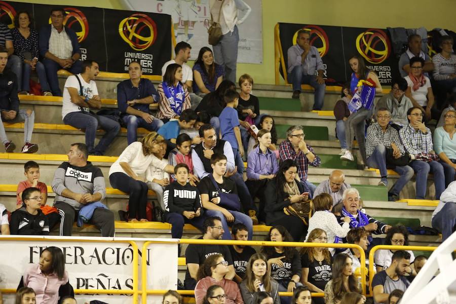 Fotos: Final de la Supercopa de España de baloncesto femenino entre Perfumerías Avenida y Girona en Salamanca