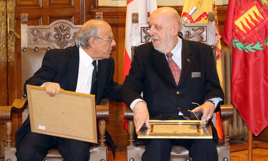 Fotos: José Delfín Val, nuevo cronista oficial de Valladolid