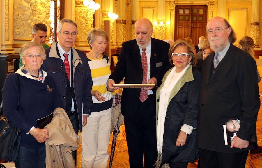 Fotos: José Delfín Val, nuevo cronista oficial de Valladolid