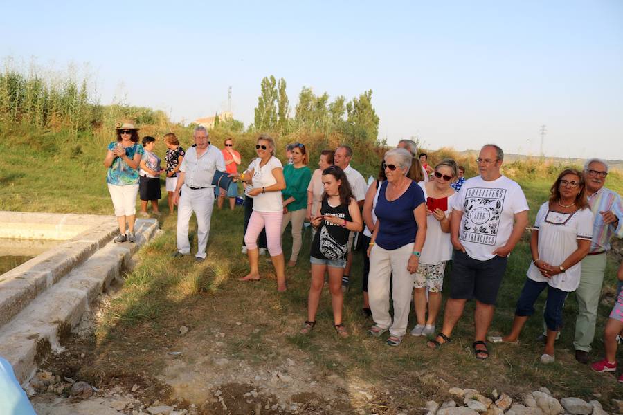 Fotos: Fuentes de Valdepero rehabilita con acierto los pilones