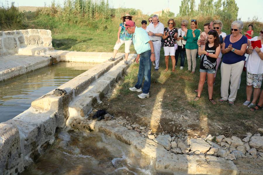Fotos: Fuentes de Valdepero rehabilita con acierto los pilones