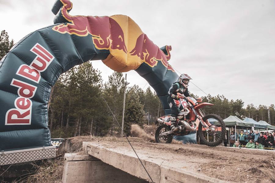 Fotos: Segunda jornada de Hixpania Hard Enduro en el pantano de Aguilar (2/2)