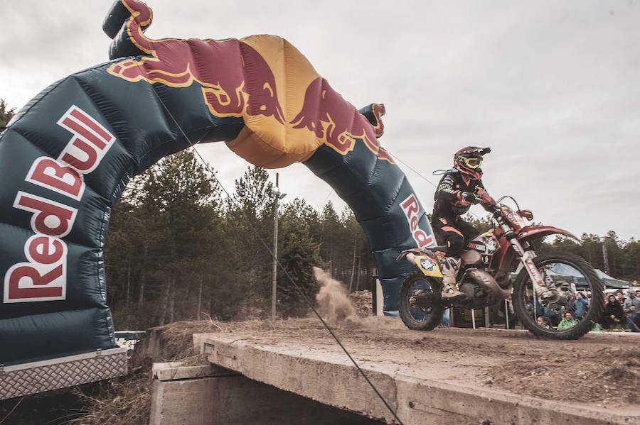 Fotos: Segunda jornada de Hixpania Hard Enduro en el pantano de Aguilar (2/2)