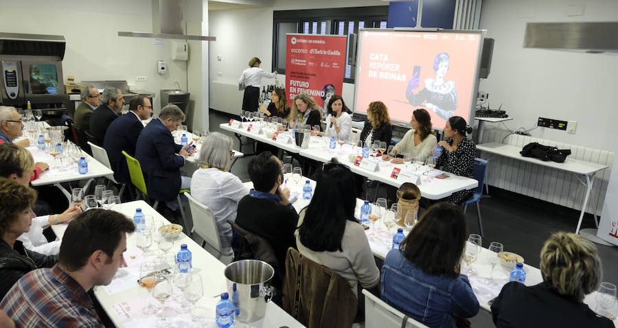 Fotos: Cata de mujeres dentro de las jornadas del Foro Futuro en Español