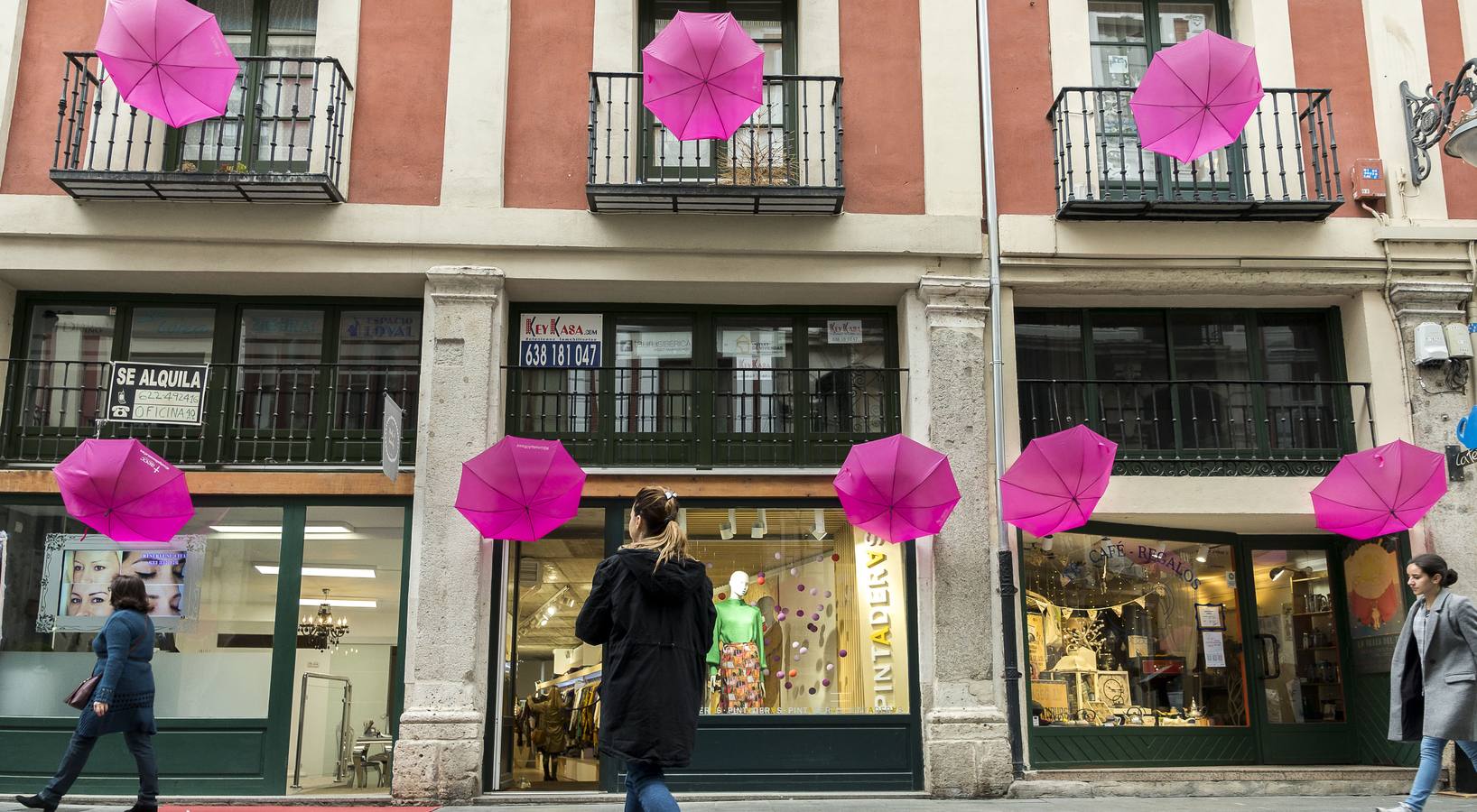 Fotos: Día Mundial Contra el Cáncer de Mama en Valladolid