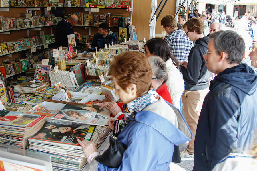 Fotos: Salamanca abre su Feria del Libro Antiguo y de Ocasión