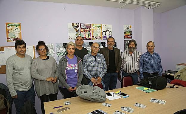 Los representantes de las entidades organizadoras de la movilización 'Si nos movemos, lo cambiamos todo'. 