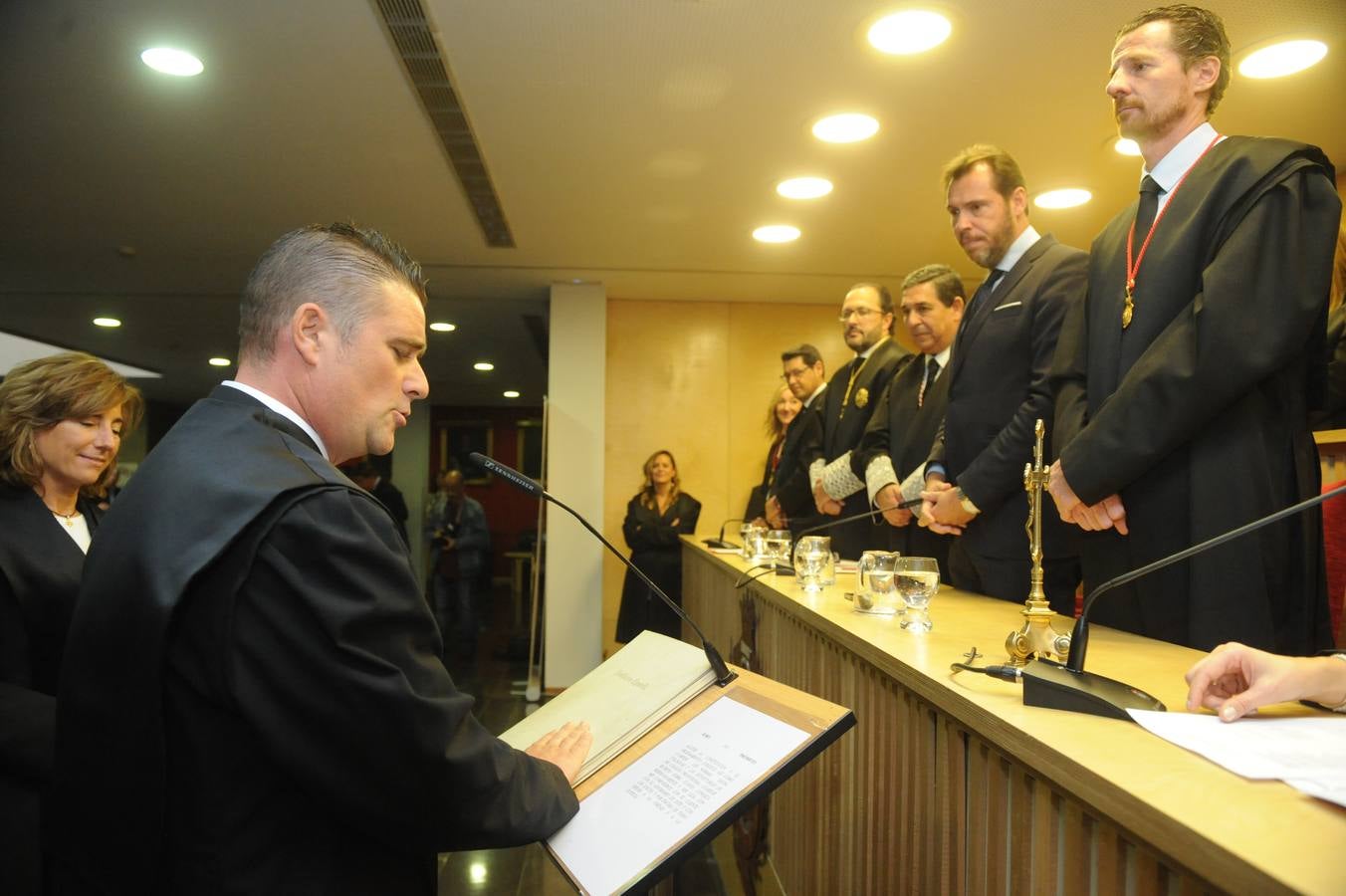 La Junta de Gobierno se renueva por mitades cada cuatro años