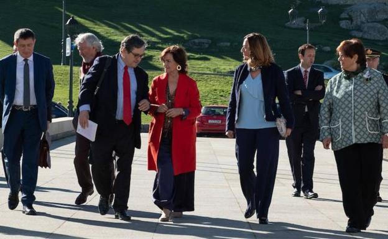 La vicepresidenta del Gobierno, Carmen Calvo, en Ávila. 