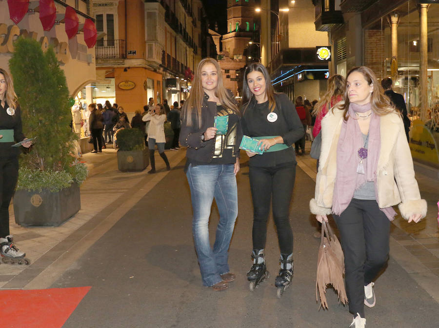Fotos: Campaña de promoción de la calle Regalado de Valladolid