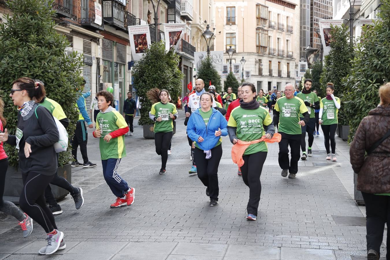 Fotos: VII Marcha contra el Cáncer en Valladolid (2)